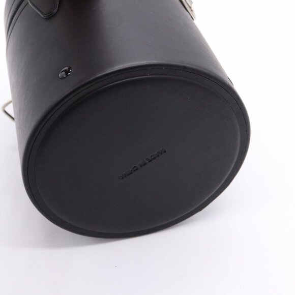 Nikon CL-74 Hard Lens Case for AF-S 28-70mm f2.8 D IF-ED a - Picture 5 of 7